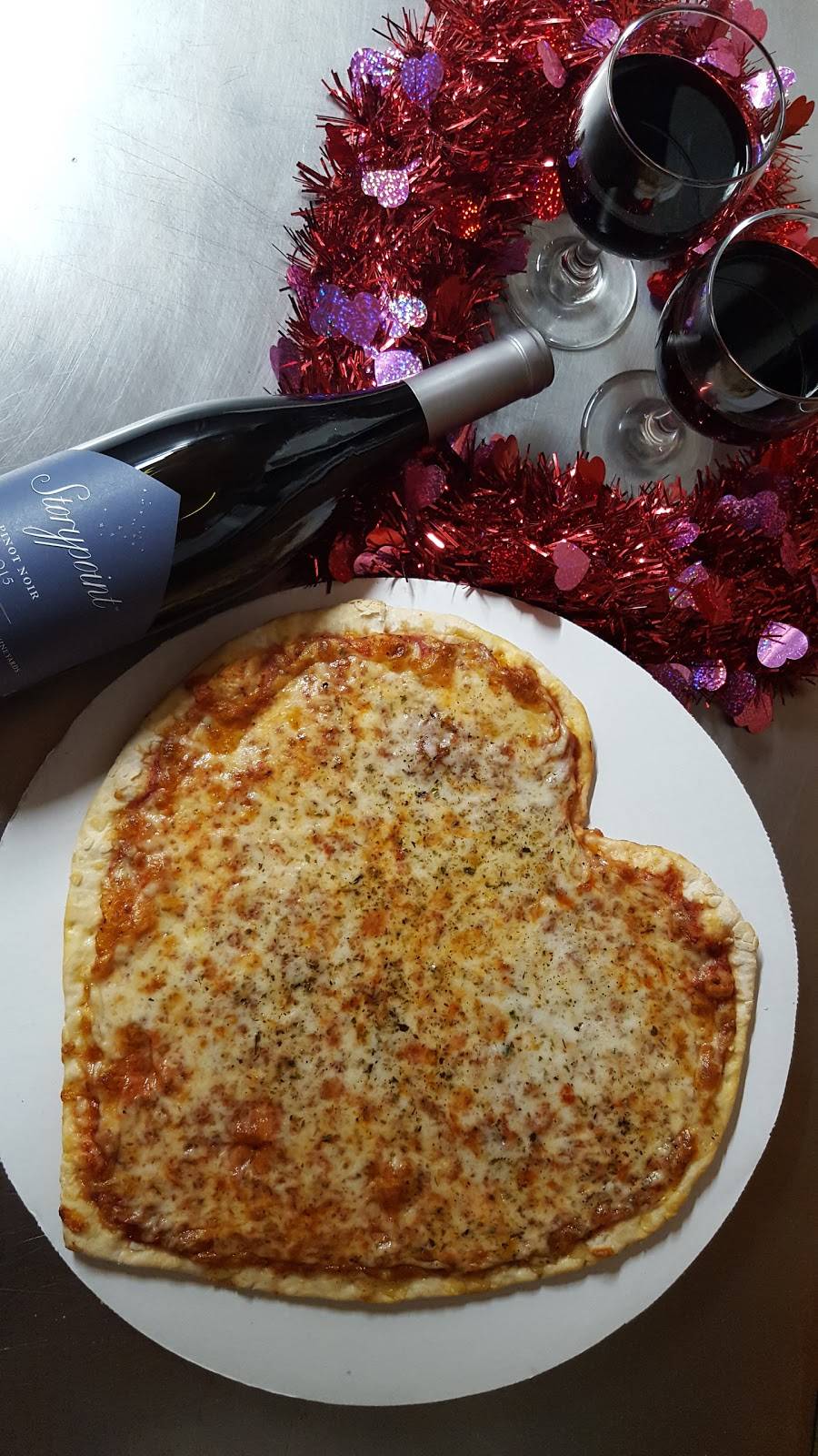 Johns Pizzeria | restaurant | 1209 Sheffield Ave, Dyer, IN 46311, USA | 2193228400 OR +1 219-322-8400