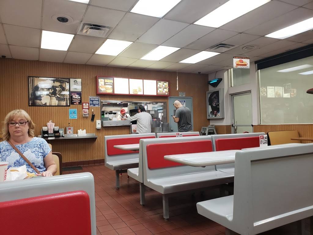 Original Tommys | restaurant | 7240 Topanga Canyon Blvd, Canoga Park, CA 91303, USA | 8183408775 OR +1 818-340-8775