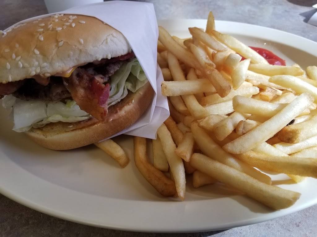 Georges Burgers | restaurant | 334 S Riverside Ave, Rialto, CA 92376, USA | 9098748518 OR +1 909-874-8518