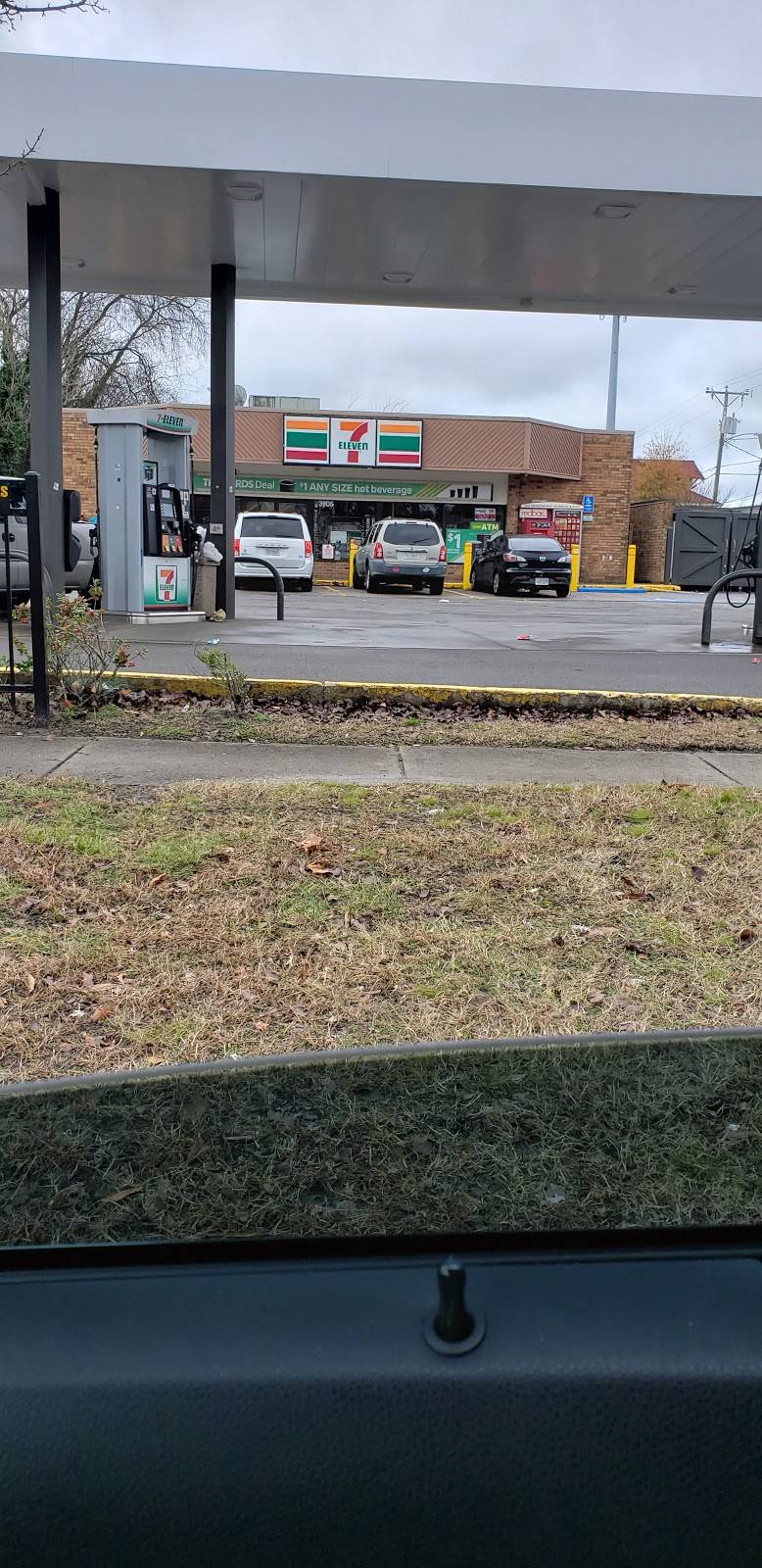 7-Eleven | bakery | 3805 Colley Ave, Norfolk, VA 23508, USA | 7576797834 OR +1 757-679-7834