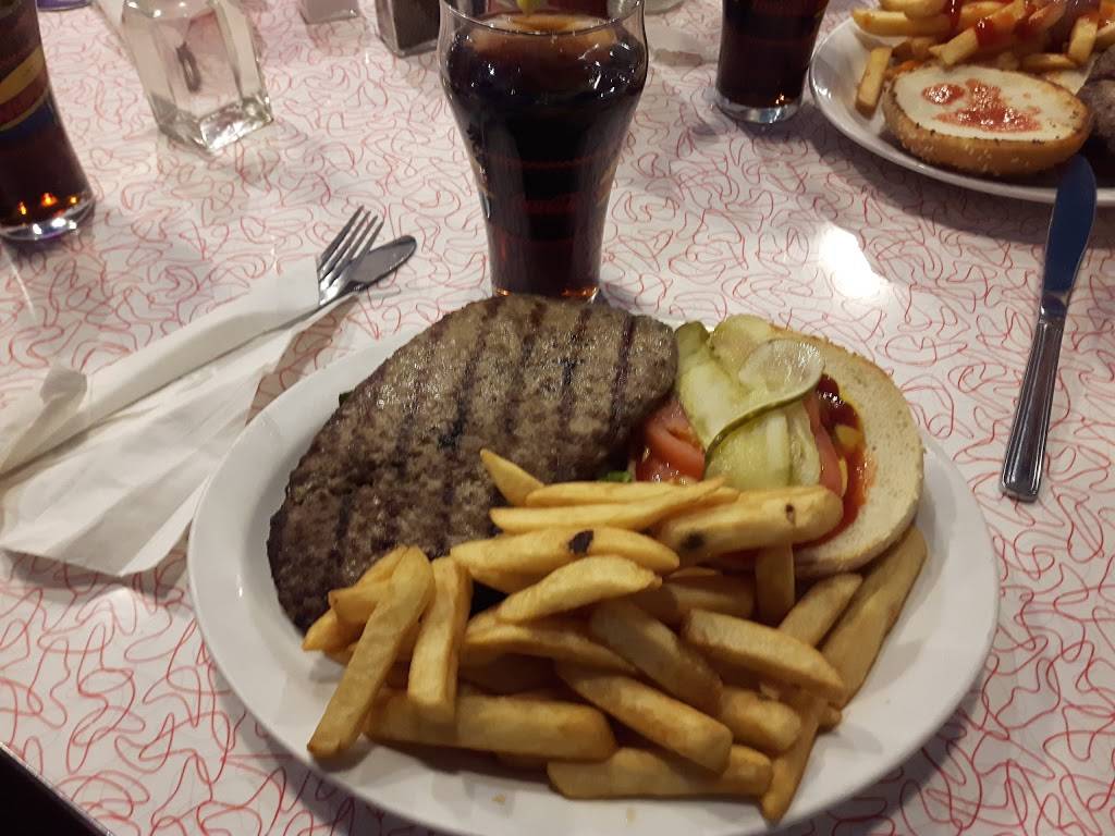 Wimpys Diner | restaurant | 8123 Yonge St, Thornhill, ON L3T 2C6, Canada | 9058896799 OR +1 905-889-6799