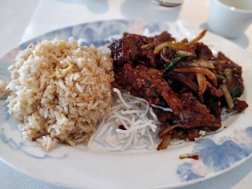 Golden House Chinese Cuisine | restaurant | 12030 Mukilteo Speedway, Mukilteo, WA 98275, USA | 4254388833 OR +1 425-438-8833