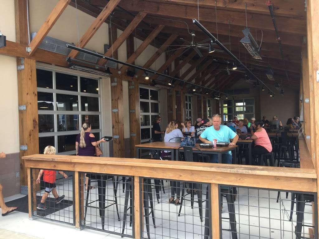 4 Rivers Smokehouse - Daytona Beach BBQ | restaurant | 1866 Victory Cir suite j-100, Daytona Beach, FL 32114, USA | 8444748377 OR +1 844-474-8377