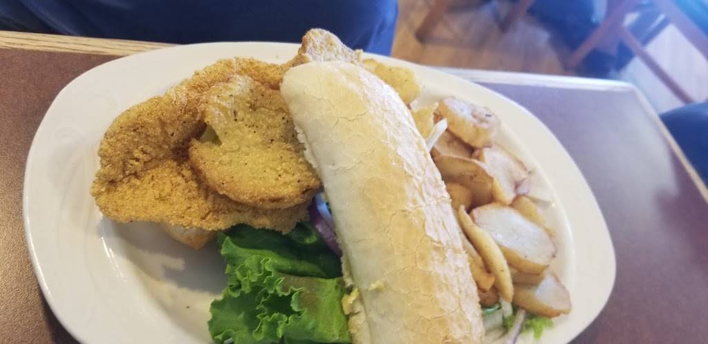 Harbor Lights Restaurant | restaurant | Upper Village Dr, Gilbertsville, KY 42044, USA | 2703624271 OR +1 270-362-4271