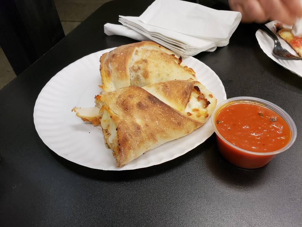 Carlos Pizza Of Roslyn | restaurant | 350 Roslyn Rd, Roslyn Heights, NY 11577, USA | 5166213500 OR +1 516-621-3500