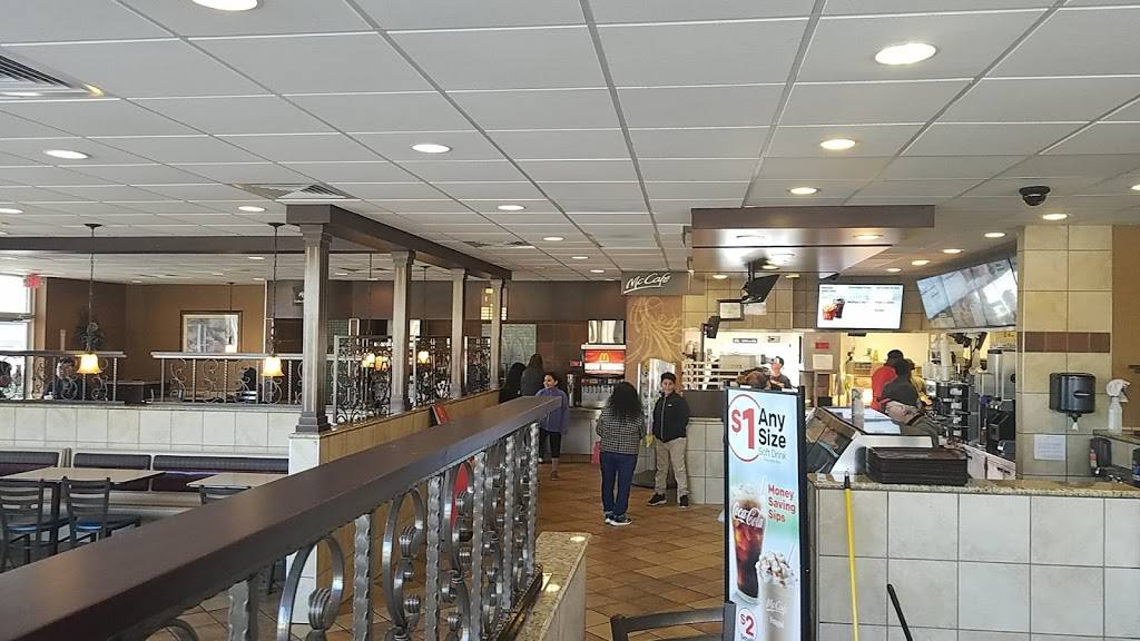 McDonalds | cafe | 2900 Reynolda Rd, Winston-Salem, NC 27106, USA | 3367231396 OR +1 336-723-1396