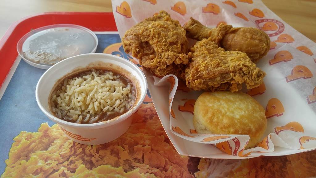 Popeyes Louisiana Kitchen | restaurant | 835 Foothills Mall Dr, Maryville, TN 37801, USA | 8652335833 OR +1 865-233-5833