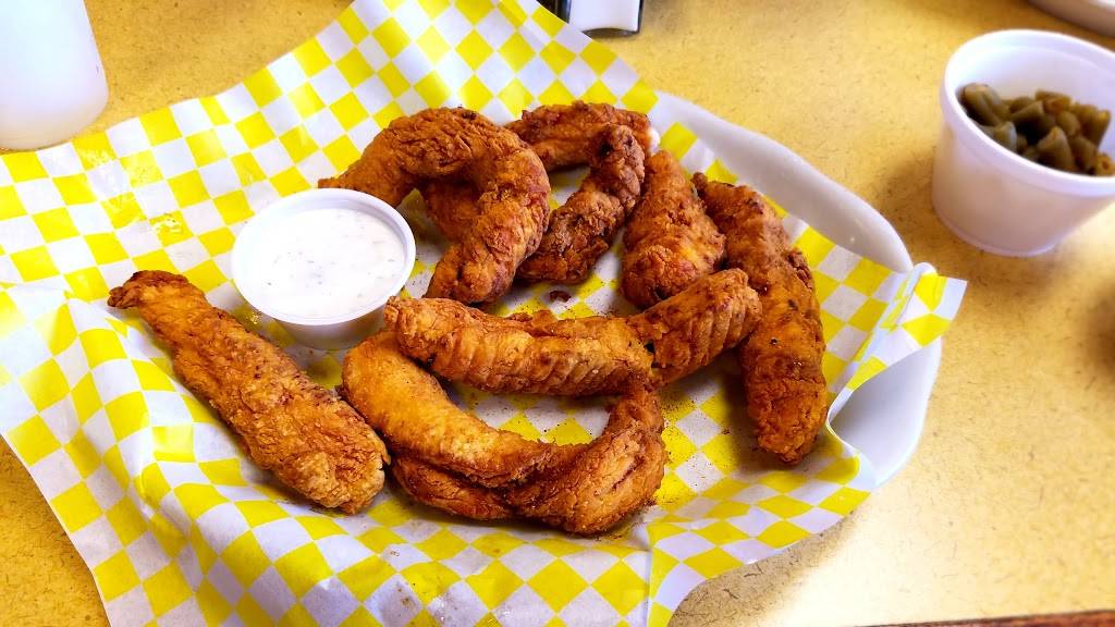 Sams Southern Eatery | restaurant | 1173 E Airline Hwy, Laplace, LA 70068, USA | 9853591677 OR +1 985-359-1677