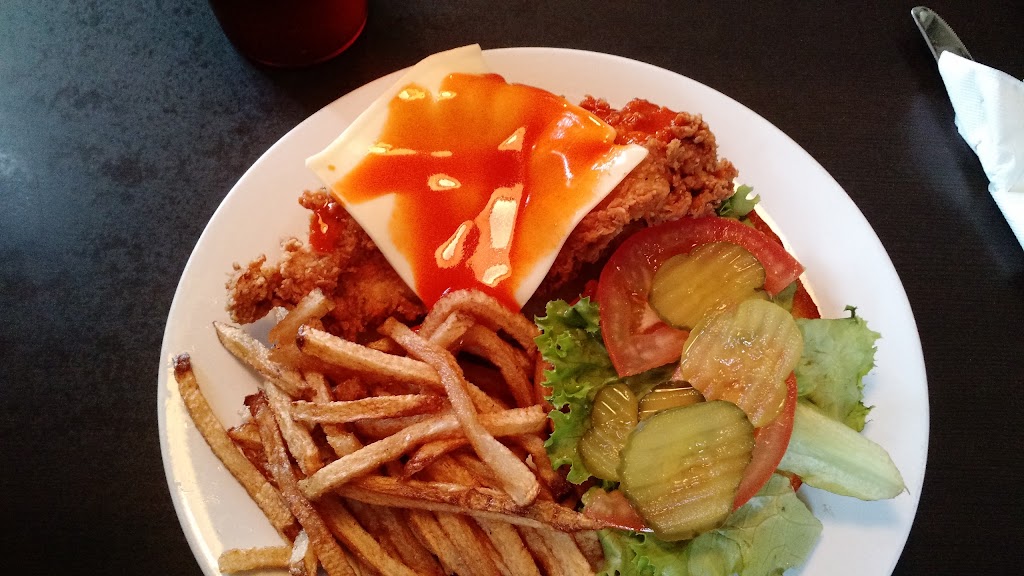 Blue Jean Café | restaurant | 511 N Swenson St, Stamford, TX 79553, USA | 3257732522 OR +1 325-773-2522