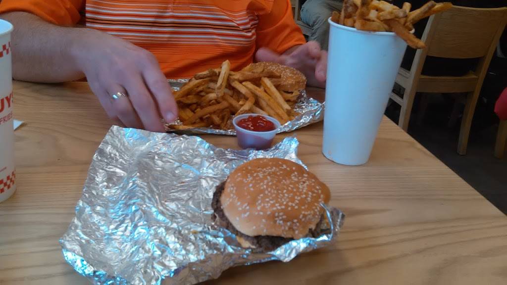 Five Guys | meal takeaway | 450 Cabela Dr, Triadelphia, WV 26059, USA | 3049090221 OR +1 304-909-0221