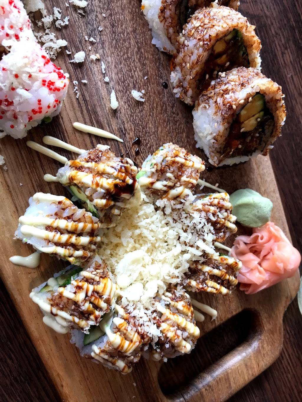 Coast Sushi & Sashimi | restaurant | 2545 Prairie Ave, Evanston, IL 60201, USA | 8473282221 OR +1 847-328-2221