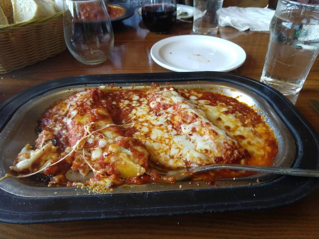 Paisans Restaurant | restaurant | 131 W Wilson St, Madison, WI 53703, USA | 6082573832 OR +1 608-257-3832