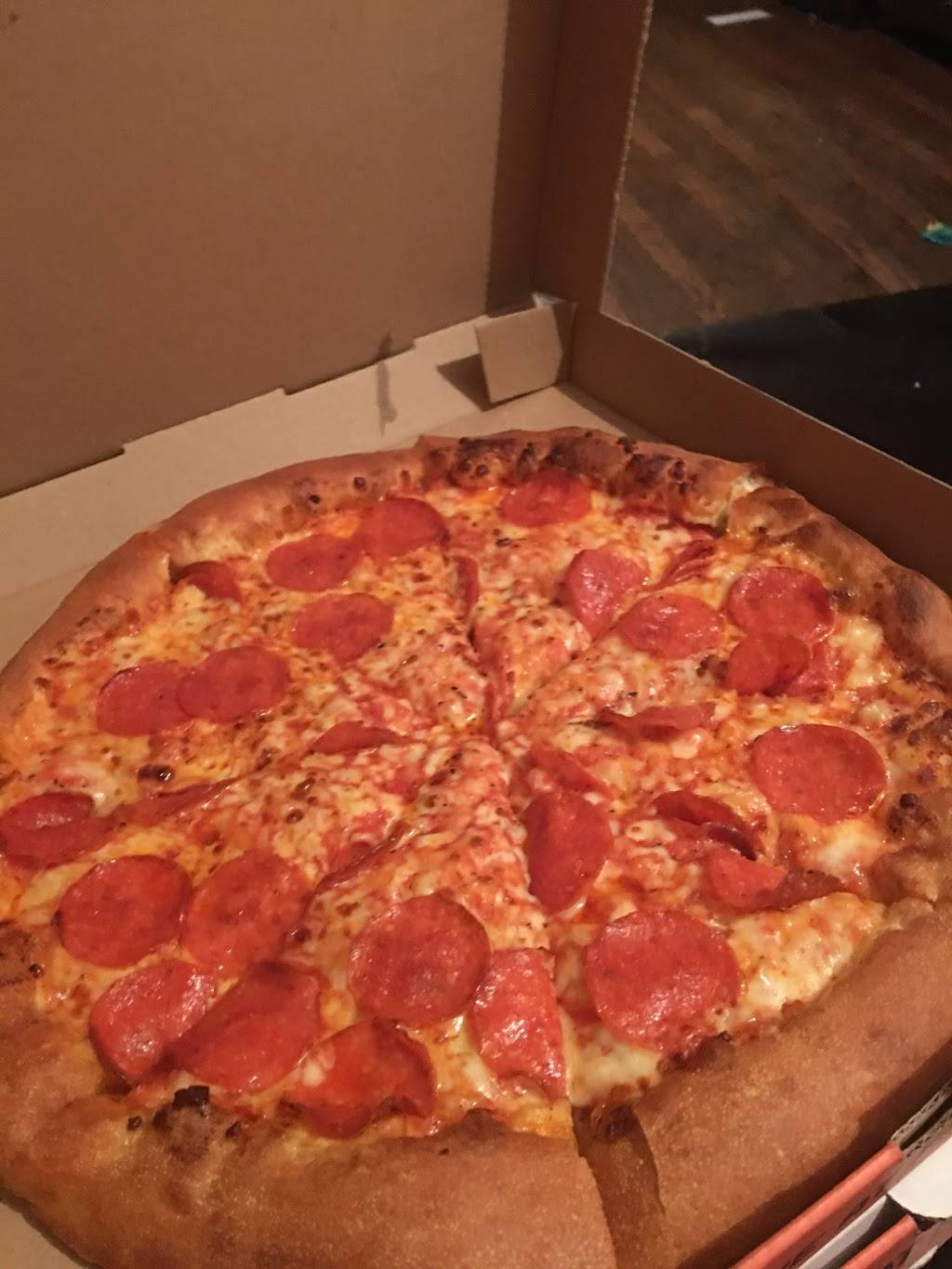 Pizza Patron | meal takeaway | 2519 S Hampton Rd, Dallas, TX 75224, USA | 2146239220 OR +1 214-623-9220