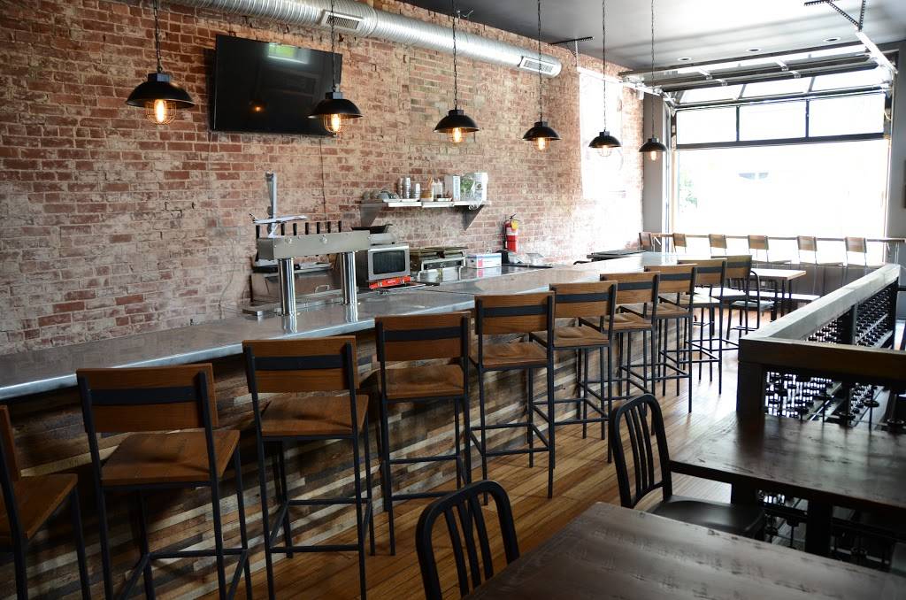 Cannon Ball Brewing Company | restaurant | 1702 Bellefontaine St, Indianapolis, IN 46202, USA | 3174265978 OR +1 317-426-5978