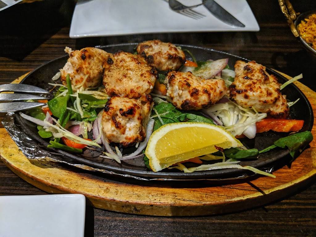 Diwa Classic Indian Cuisine | restaurant | 336 Speedvale Ave W, Guelph, ON N1H 7M7, Canada | 5198269711 OR +1 519-826-9711