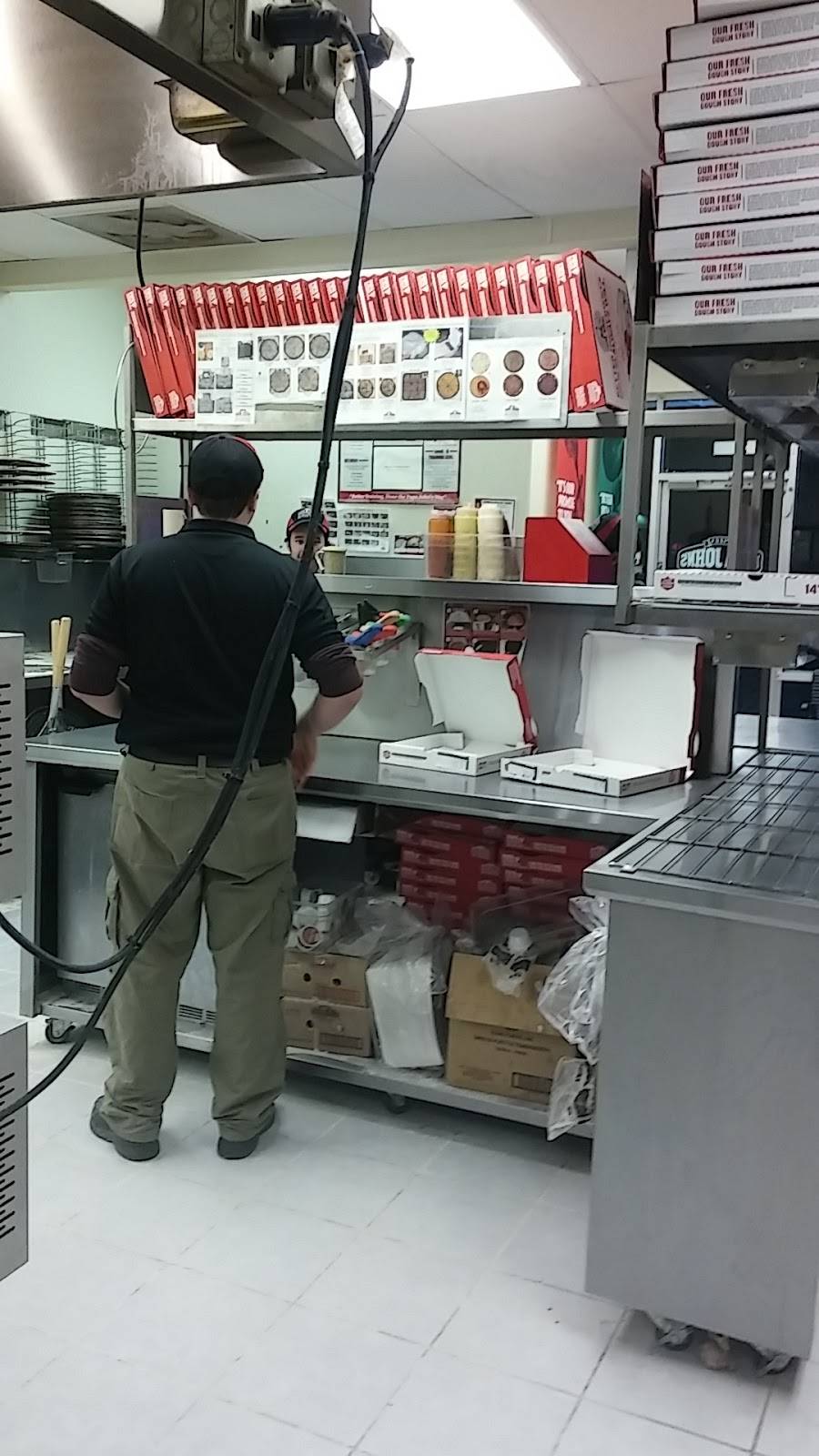 Papa Johns Pizza | restaurant | 2376 Lavon Dr Ste 128, Garland, TX 75040, USA | 9722444900 OR +1 972-244-4900