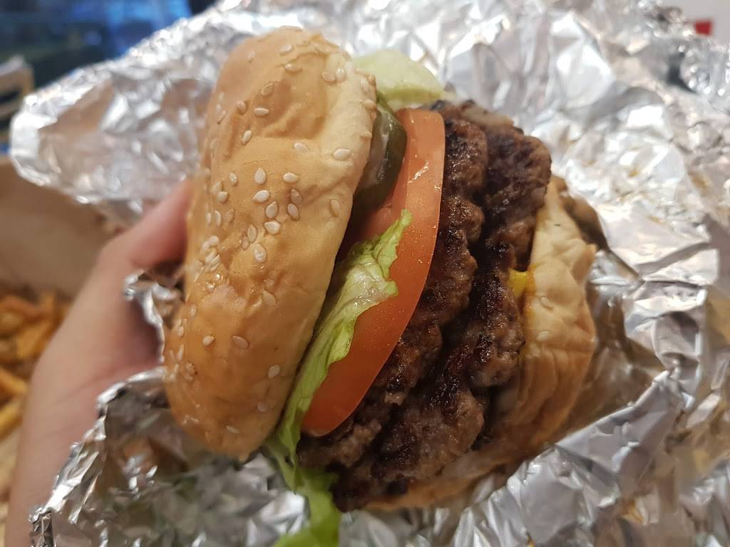 Five Guys | meal takeaway | 1855 41st Ave, Capitola, CA 95010, USA | 8314751948 OR +1 831-475-1948