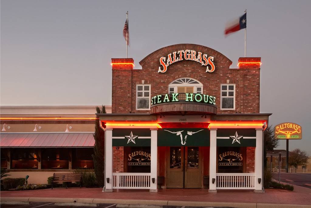 Saltgrass Steak House | restaurant | 2885 Cinema Ridge, San Antonio, TX 78238, USA | 2105213570 OR +1 210-521-3570