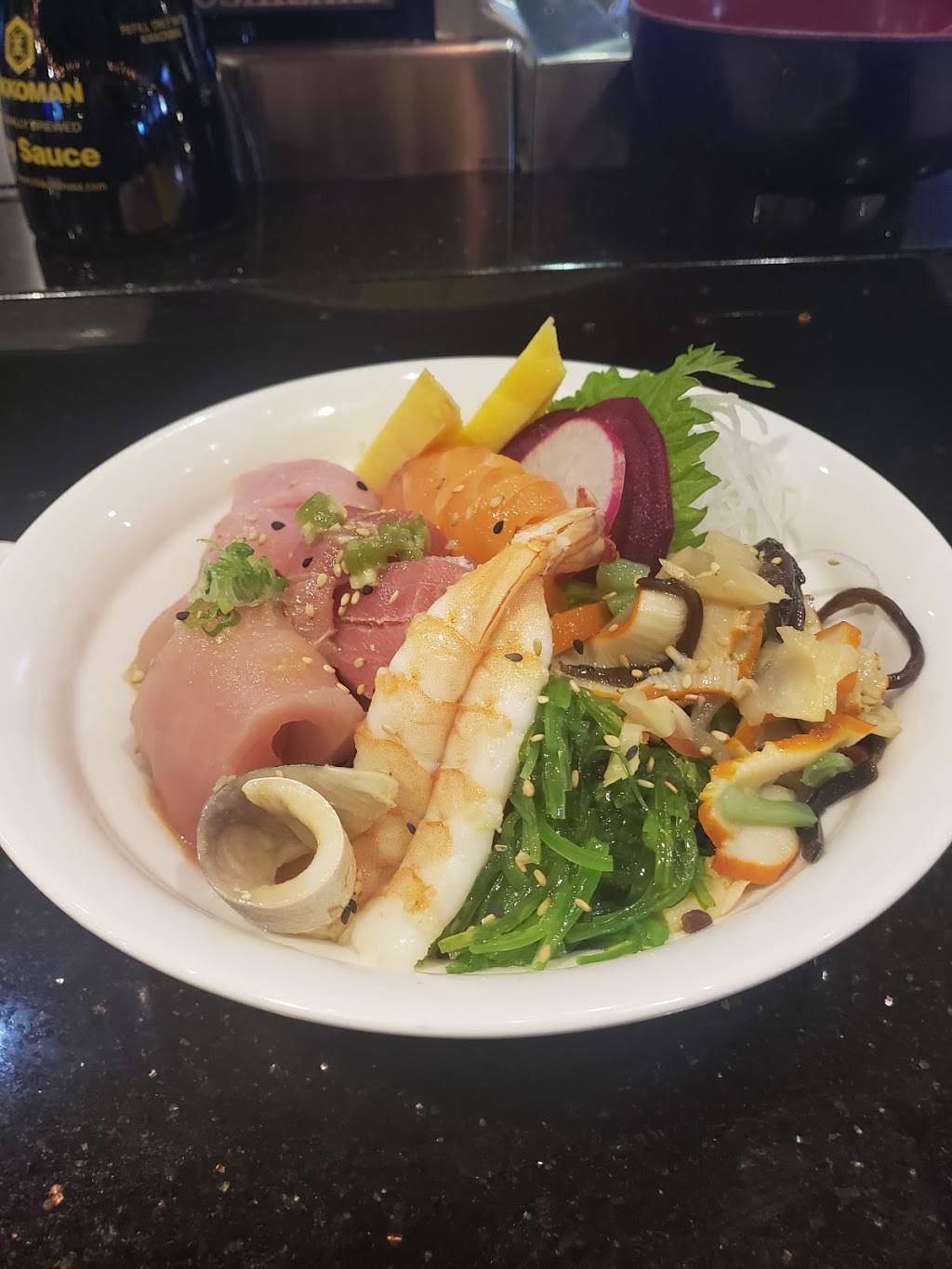 Sushi Planet | restaurant | 951 S Westlake Blvd #114, Thousand Oaks, CA 91361, USA | 8053799844 OR +1 805-379-9844