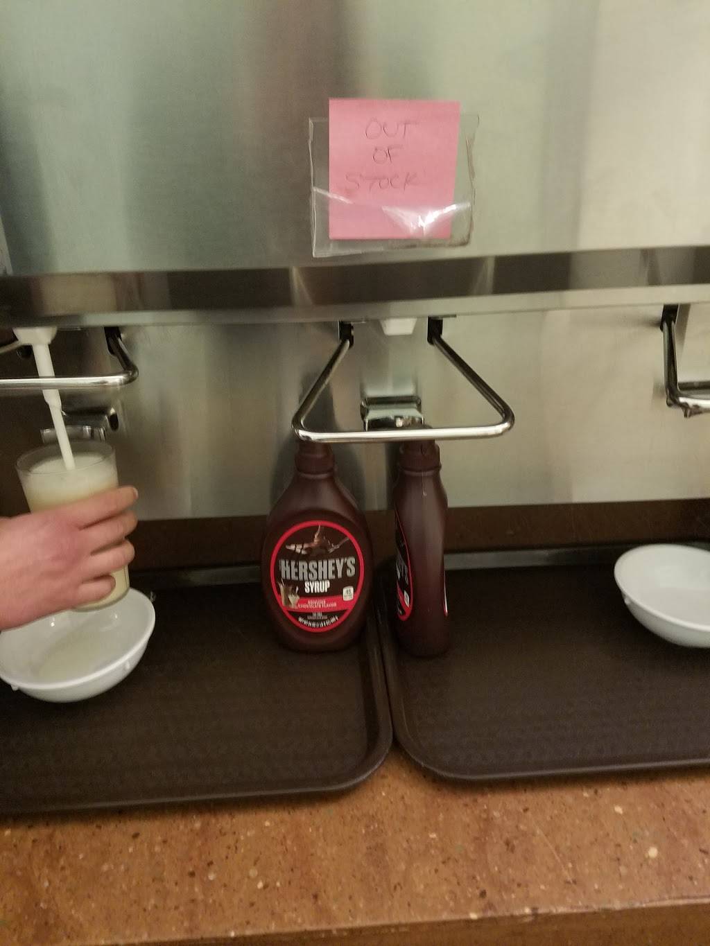 Robert C. Stack Dining Facility | restaurant | BLDG 2330, 8611, Utah Beach Dr, Fort Carson, CO 80913, USA | 7195260251 OR +1 719-526-0251