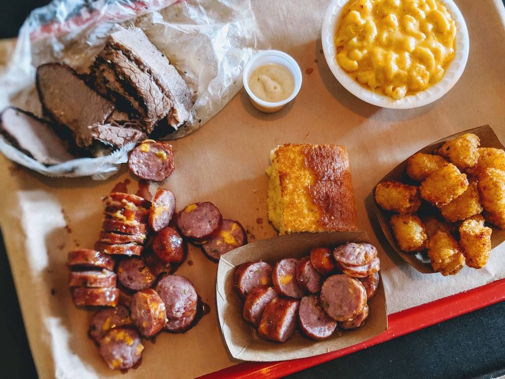 Smoke BBQ Restaurant & Catering | restaurant | 3351 NE 32nd St, Fort Lauderdale, FL 33308, USA | 9545305334 OR +1 954-530-5334