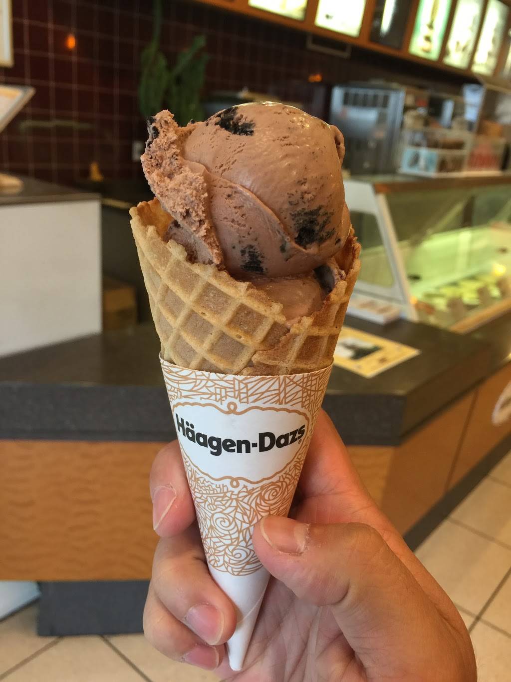 Häagen-Dazs | restaurant | 85 Middle Neck Rd, Great Neck, NY 11021, USA | 5164876400 OR +1 516-487-6400