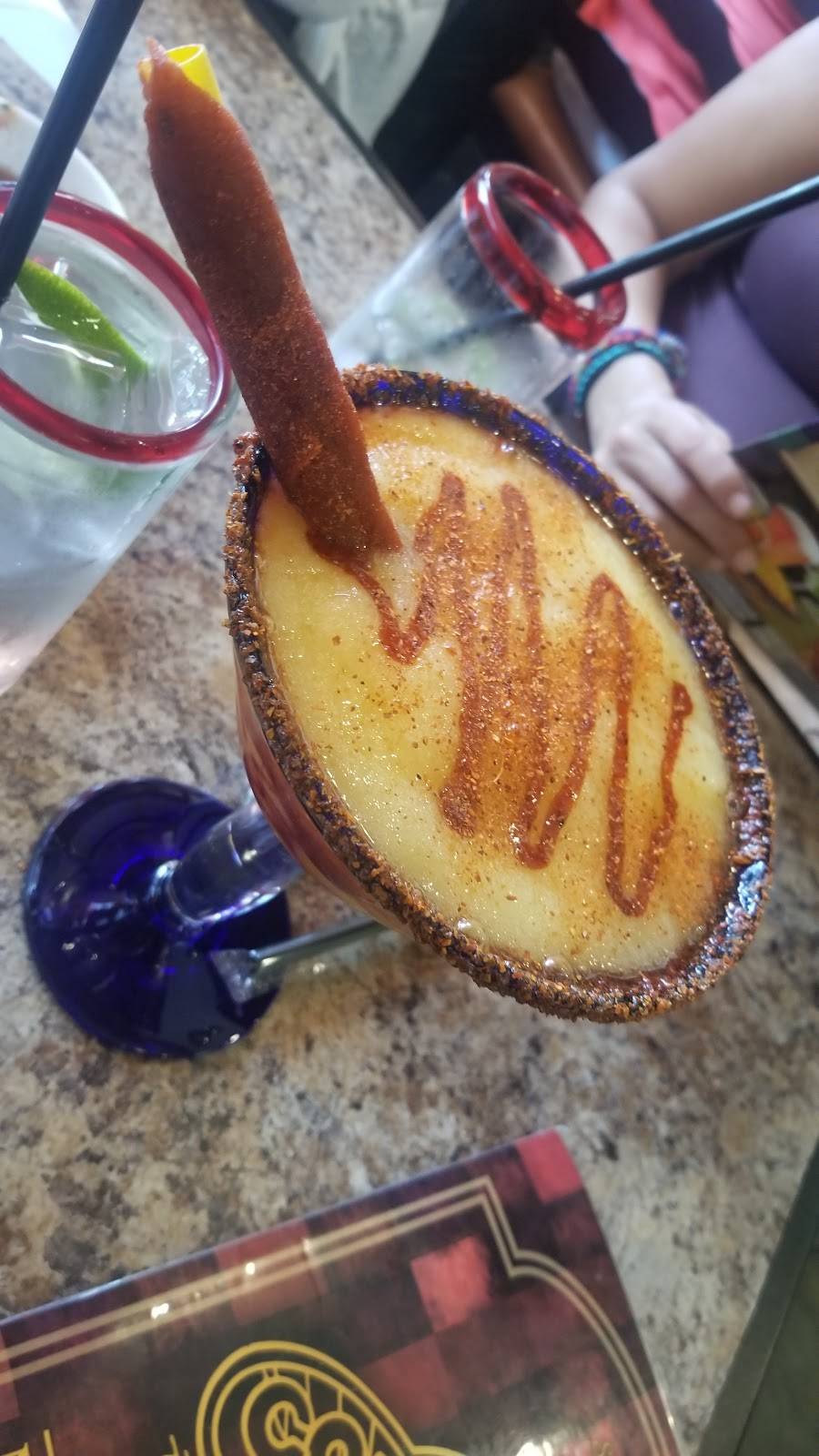 Los Compadres | restaurant | 1144 Pine Ave, Long Beach, CA 90813, USA | 5624320061 OR +1 562-432-0061