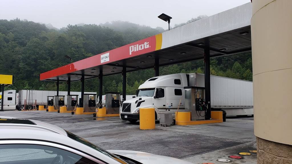 Pilot Travel Center | restaurant | 3365 Sugar Hill Rd, Marion, NC 28752, USA | 8287383146 OR +1 828-738-3146