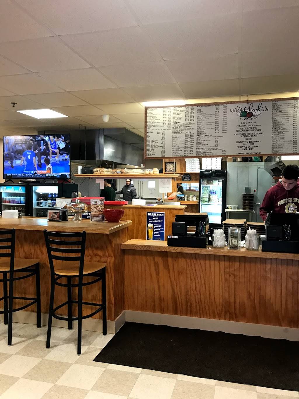 Nik & Charlies Pizzeria | restaurant | 437 Portsmouth Ave, Greenland, NH 03840, USA | 6033738328 OR +1 603-373-8328