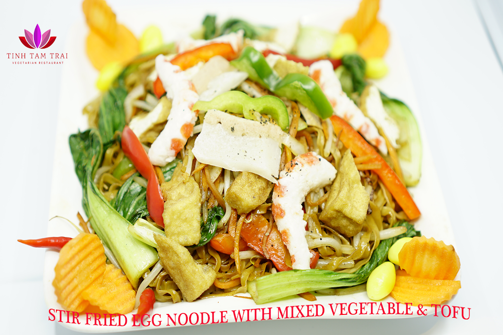 Tinh Tam Trai | restaurant | 3255 Rutherford Road #10, Concord, ON L4K 5Y5, Canada | 9057389692 OR +1 905-738-9692