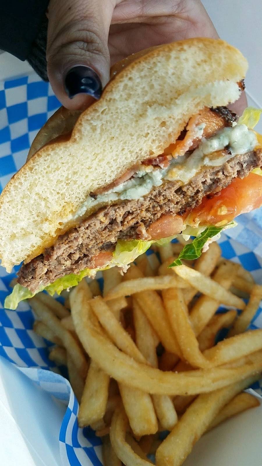 Trap Kitchen | restaurant | 8403 NE Fremont St, Portland, OR 97220, USA | 5034420748 OR +1 503-442-0748