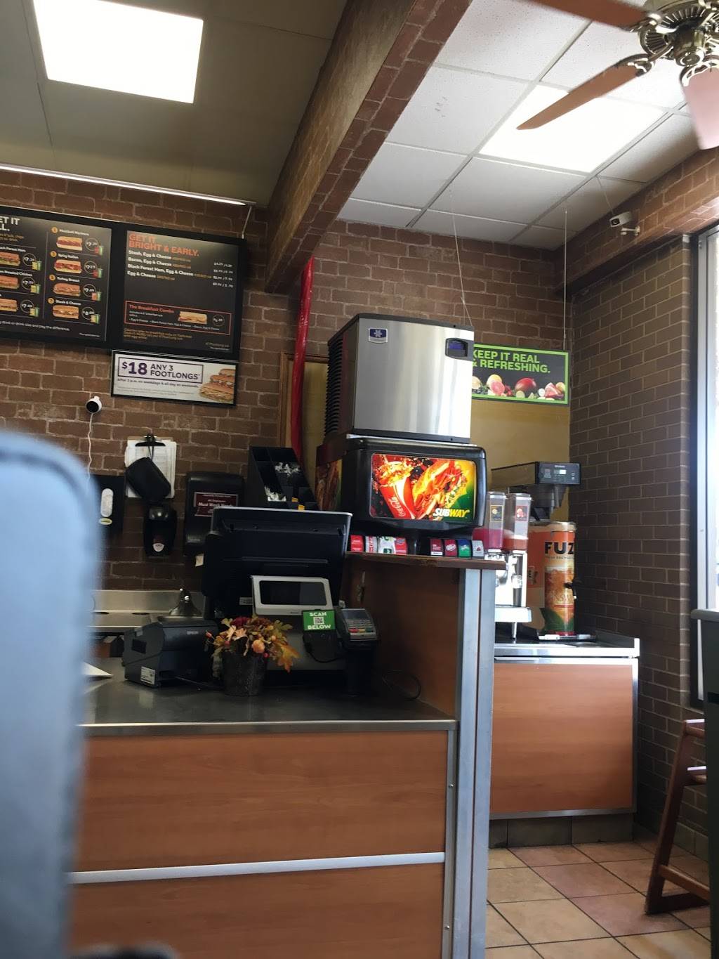 Subway | meal takeaway | 5270 E Arapahoe Rd Suite G-5, Centennial, CO 80122, USA | 3032211443 OR +1 303-221-1443