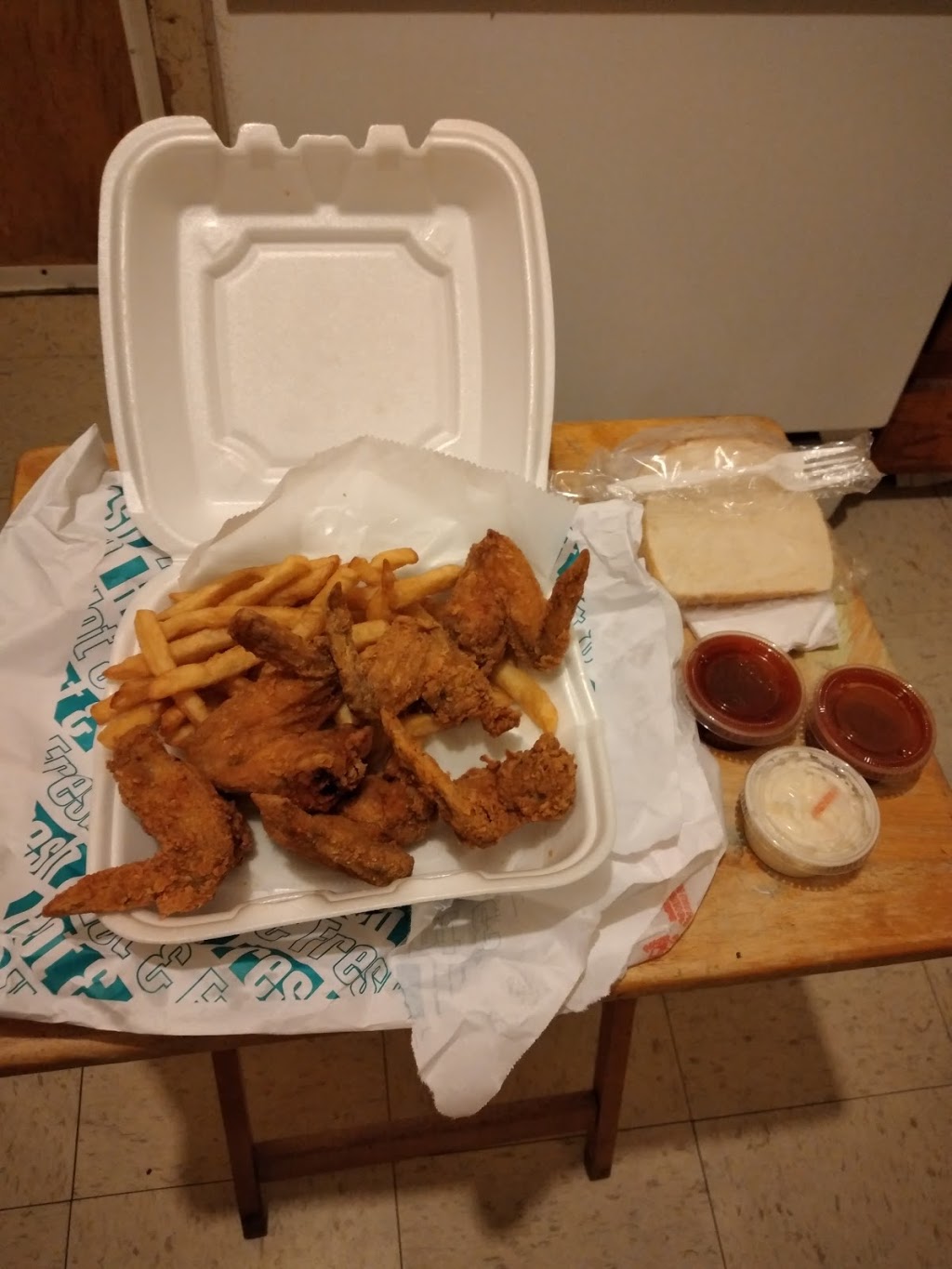 Shrimp House | restaurant | 1800 E 79th St, Chicago, IL 60649, USA | 7737347000 OR +1 773-734-7000