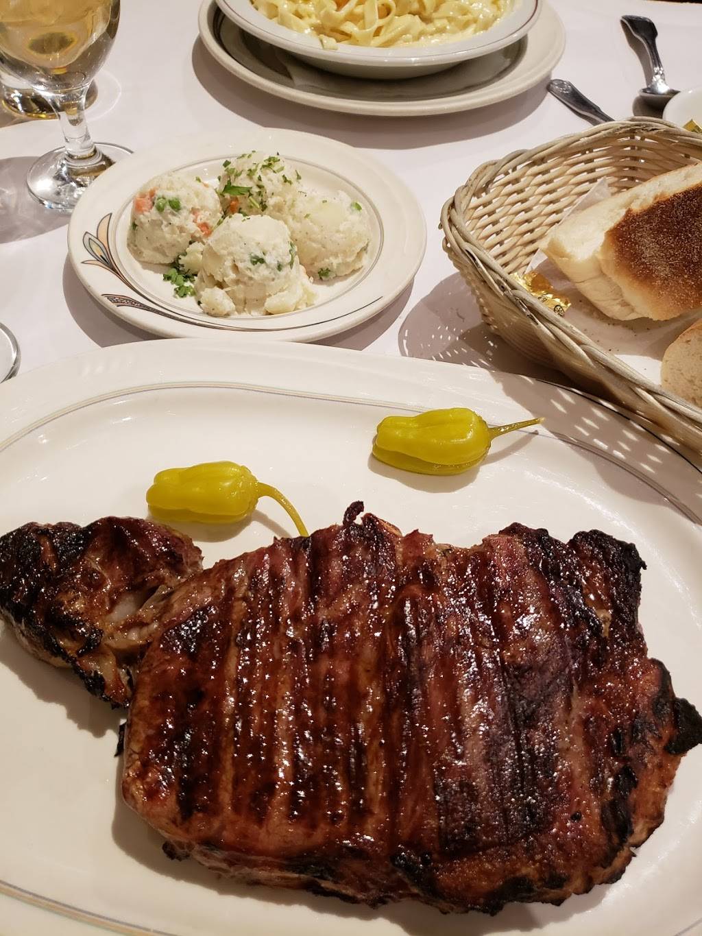 La Cabaña | meal takeaway | 8607 Northern Blvd, Flushing, NY 11372, USA | 7184265977 OR +1 718-426-5977