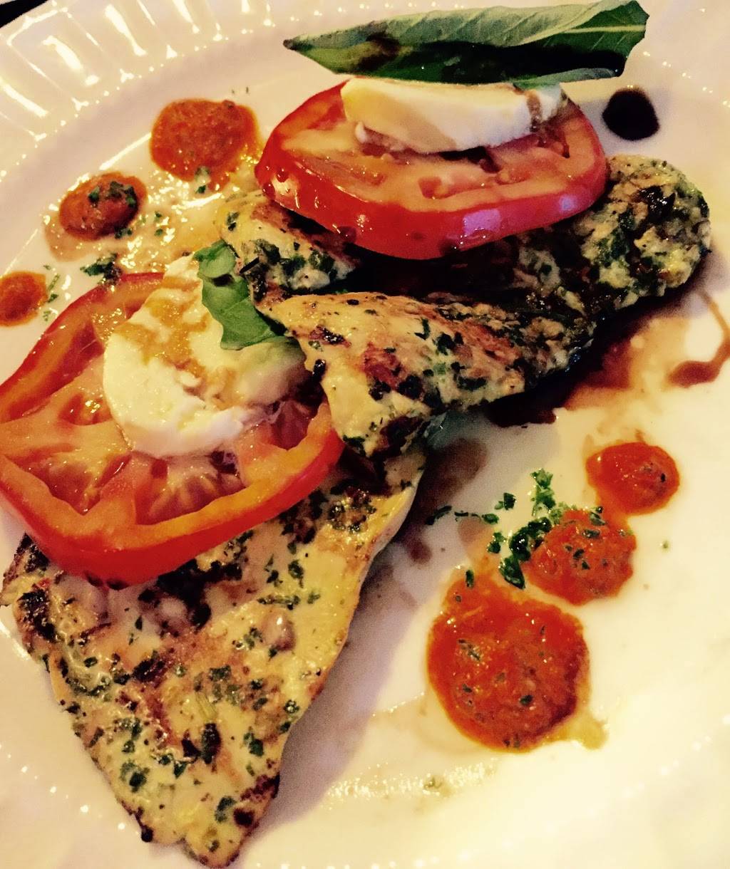 Cape Cabaret | restaurant | 4725 Vincennes Blvd, Cape Coral, FL 33904, USA | 2395493000 OR +1 239-549-3000