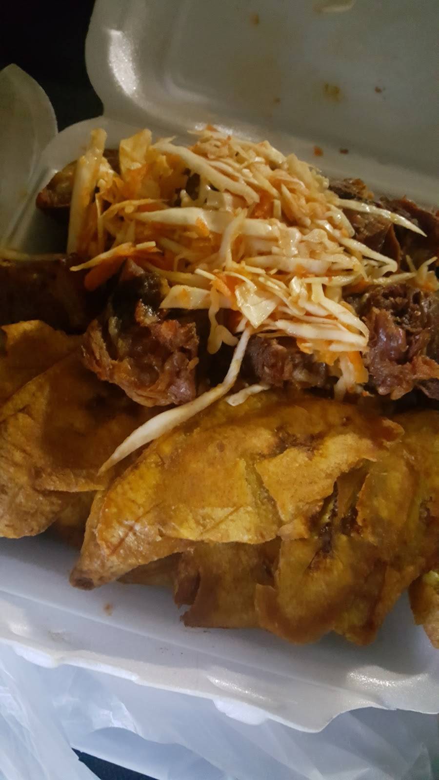 Fritaille Express | restaurant | 997 Prospect Ave, Westbury, NY 11590, USA | 5162693571 OR +1 516-269-3571