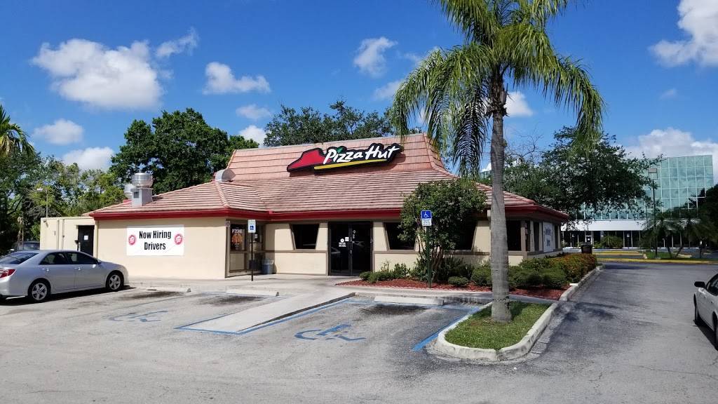 Pizza Hut | meal takeaway | 2759 W Oakland Park Blvd, Oakland Park, FL 33311, USA | 9547357606 OR +1 954-735-7606