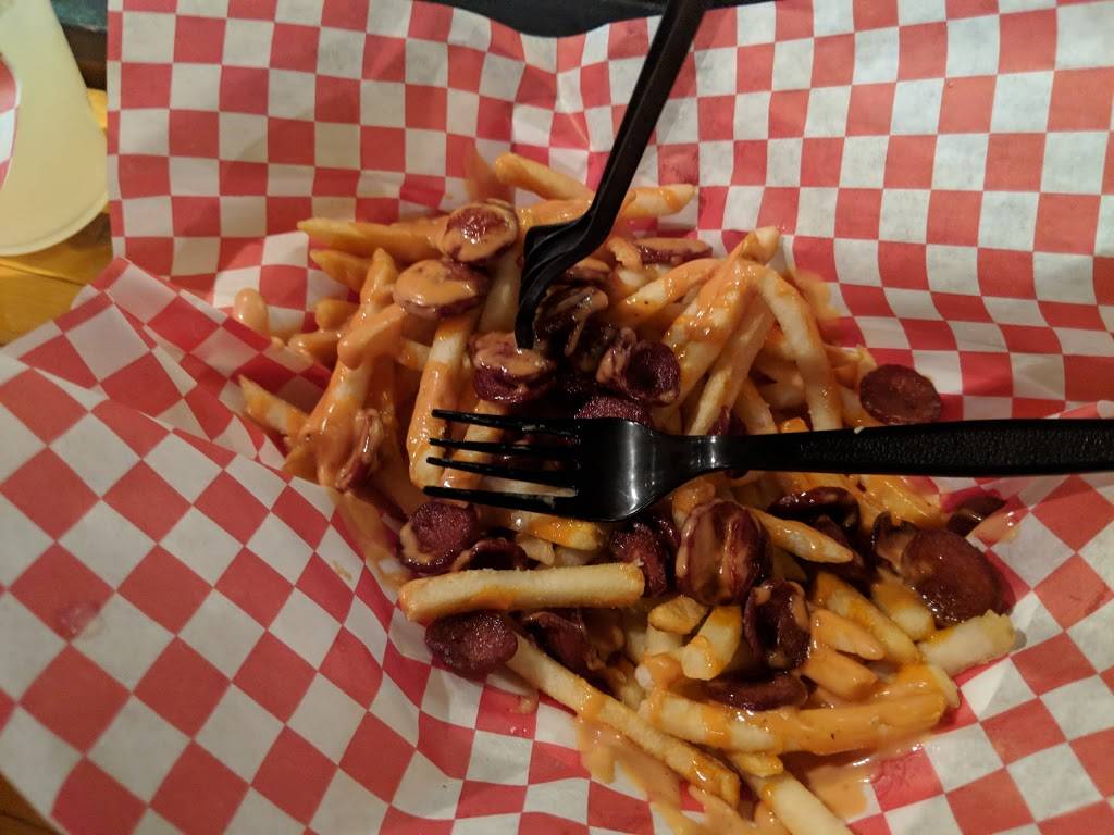 Cheffinis Hot Dogs | restaurant | 707 Fremont St #1050, Las Vegas, NV 89101, USA | 7025277599 OR +1 702-527-7599