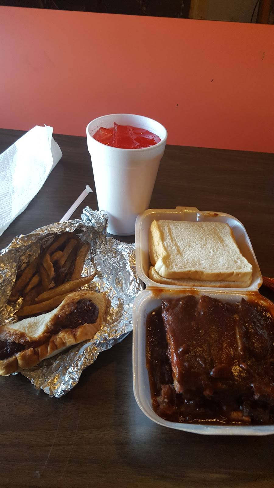 H & J Barbeque | restaurant | 6205 S R. L. Thornton Fwy, Dallas, TX 75232, USA | 2143715420 OR +1 214-371-5420