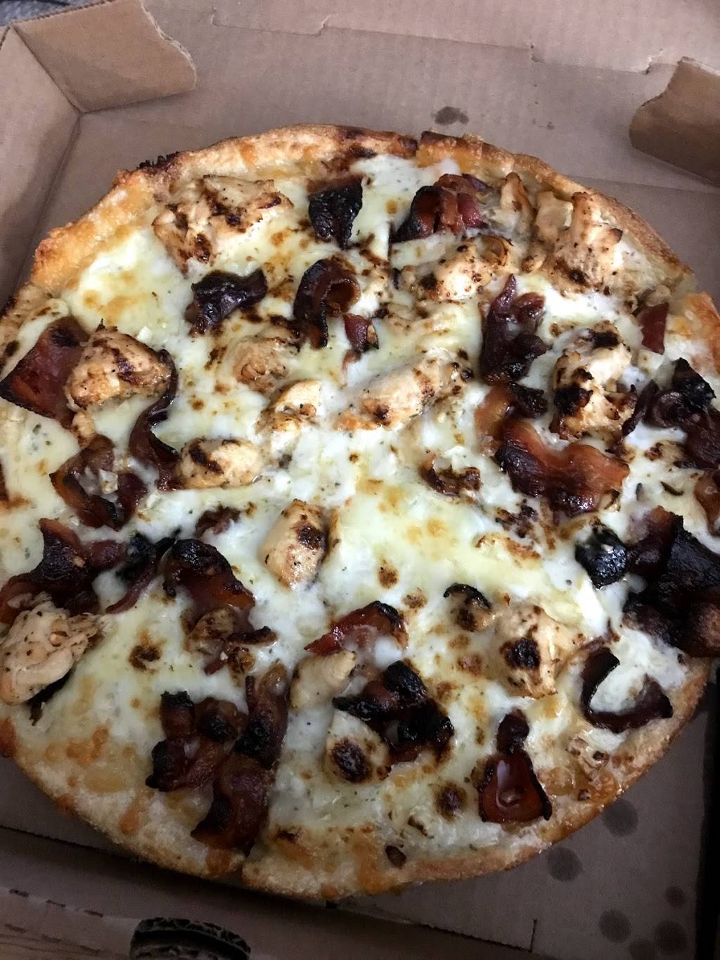 Kendall Pond Pizza Sports and Brew | restaurant | 35 Lowell Rd, Hudson, NH 03051, USA | 6035949900 OR +1 603-594-9900