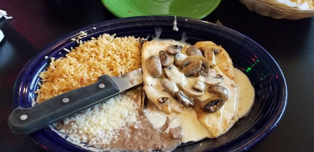 El Riacho Maxican Restaurant | restaurant | 143 E W Dayton-Yellow Springs Rd, Fairborn, OH 45324, USA | 9378780500 OR +1 937-878-0500