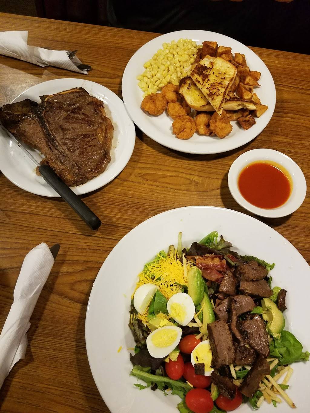 Dennys | restaurant | 715 44th St SW, Wyoming, MI 49509, USA | 6165329227 OR +1 616-532-9227