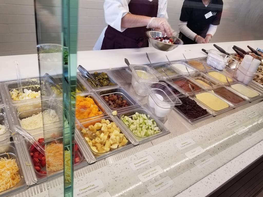 Salata | restaurant | 1705 N Collins St #131, Arlington, TX 76011, USA | 6827063550 OR +1 682-706-3550