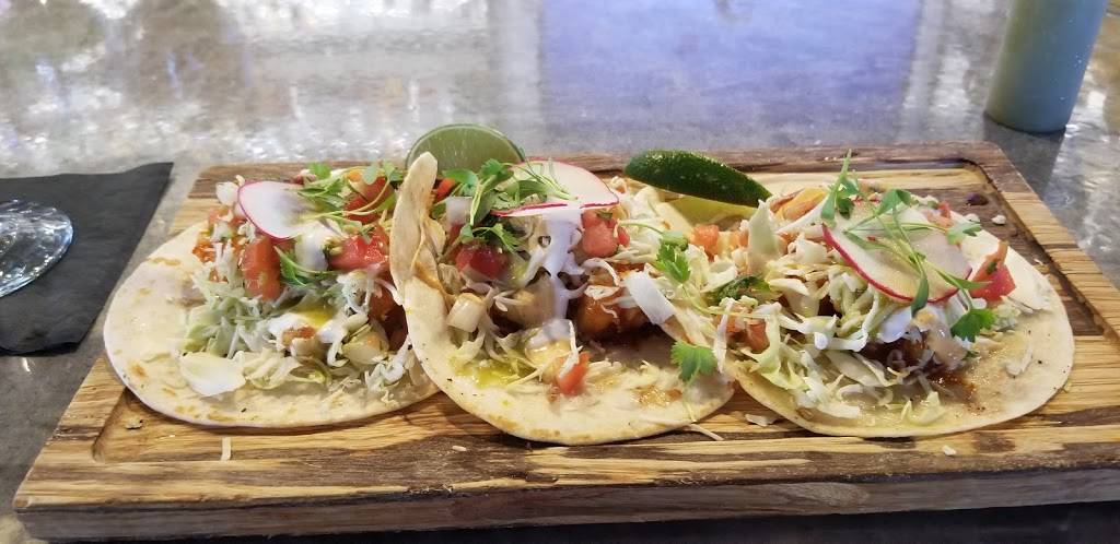 Tempo Urban Kitchen | restaurant | 731 S Weir Canyon Rd #147, Anaheim, CA 92808, USA | 7143125973 OR +1 714-312-5973