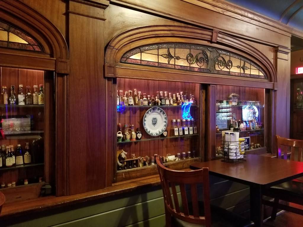 Bull Moose Bar & Grille | restaurant | 202 S Main St, Sandwich, IL 60548, USA | 8157868002 OR +1 815-786-8002