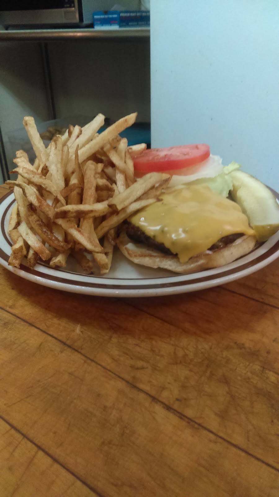 Beachcomber Restaurant | restaurant | 8811 George Washington Memorial Hwy, Yorktown, VA 23692, USA | 7578749420 OR +1 757-874-9420