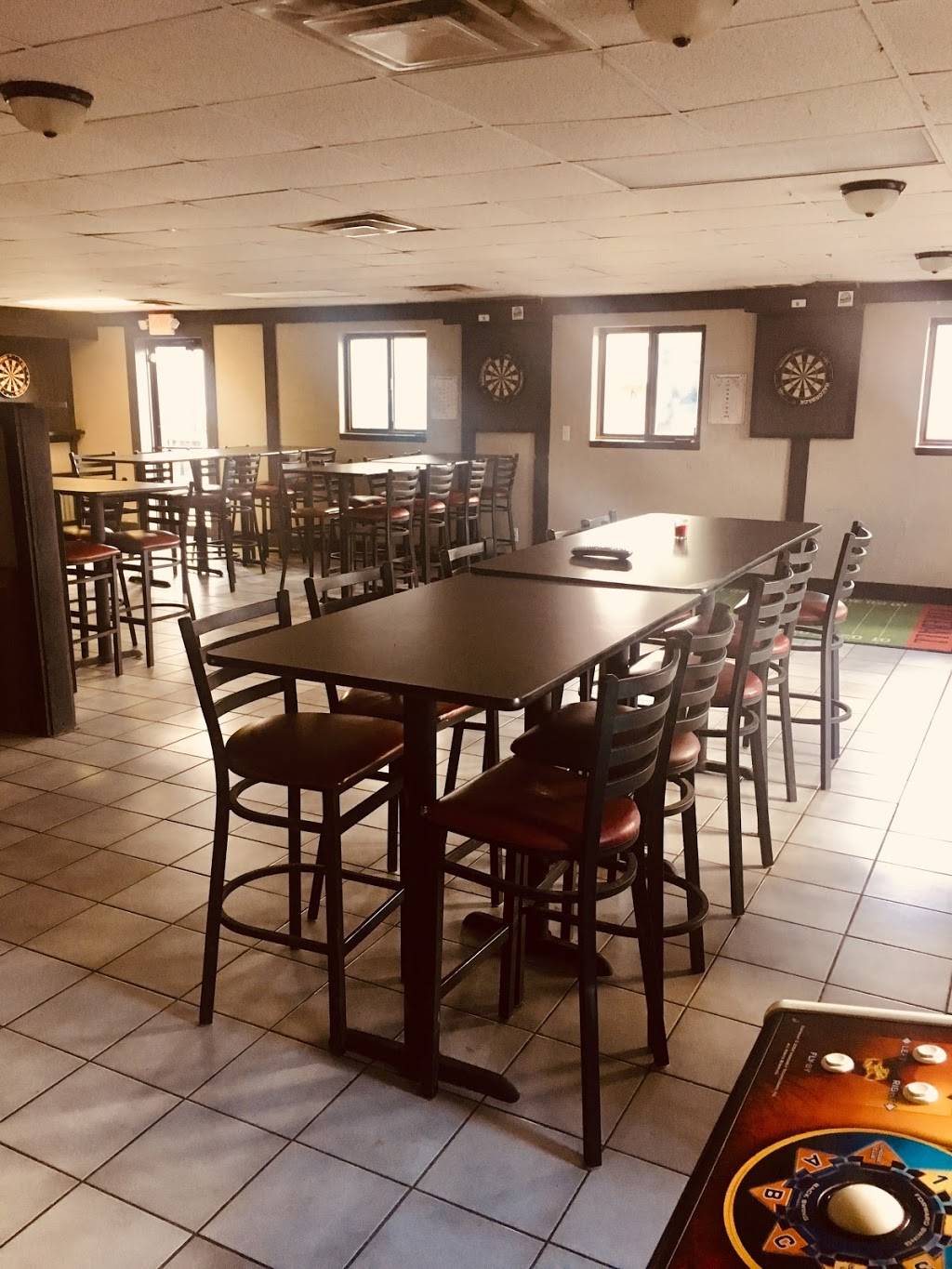 Corner Pizza & Pub | restaurant | 4111 Murphy Ln, Louisville, KY 40241, USA | 5024268340 OR +1 502-426-8340