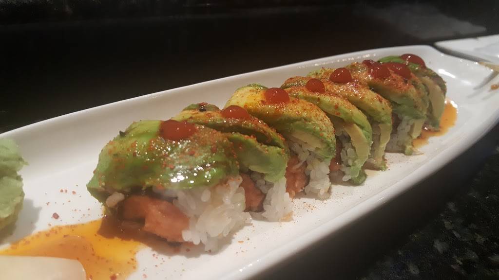 Love Sushi | restaurant | 140 W Hillcrest Dr # 118, Thousand Oaks, CA 91360, USA | 8054969102 OR +1 805-496-9102