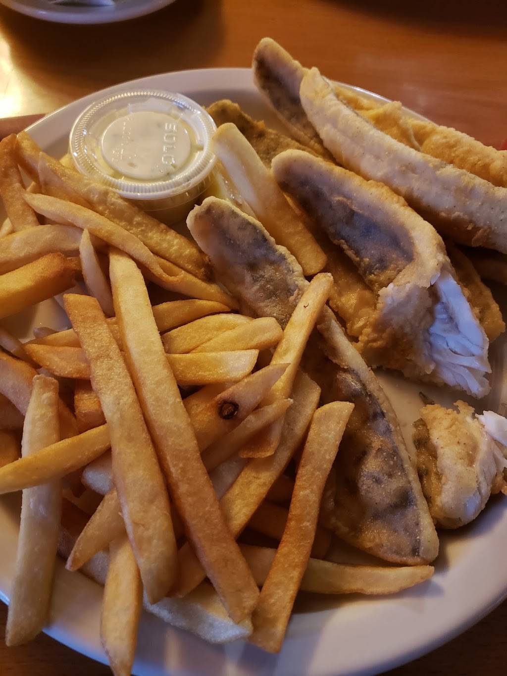 M55 Pour House | restaurant | 5309 W Houghton Lake Dr, Houghton Lake, MI 48629, USA | 9893664131 OR +1 989-366-4131