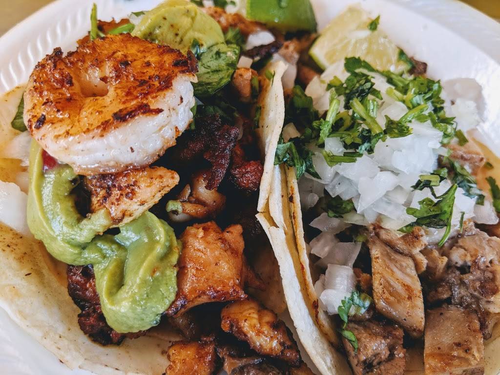 Tacos Locos | restaurant | 5210 Fort Ave, Lynchburg, VA 24502, USA | 4344265977 OR +1 434-426-5977
